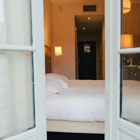 Apart Otel Comfort Saint-etienne 4*