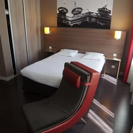 Comfort Saint-etienne サン・テティエンヌ