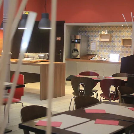 Aparthotel Comfort Saint-etienne 4*