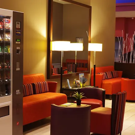 Comfort Saint-etienne ホテル 3*