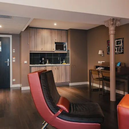 Comfort Saint-etienne 4*