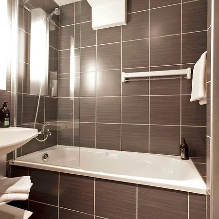 Comfort Saint-etienne 3*